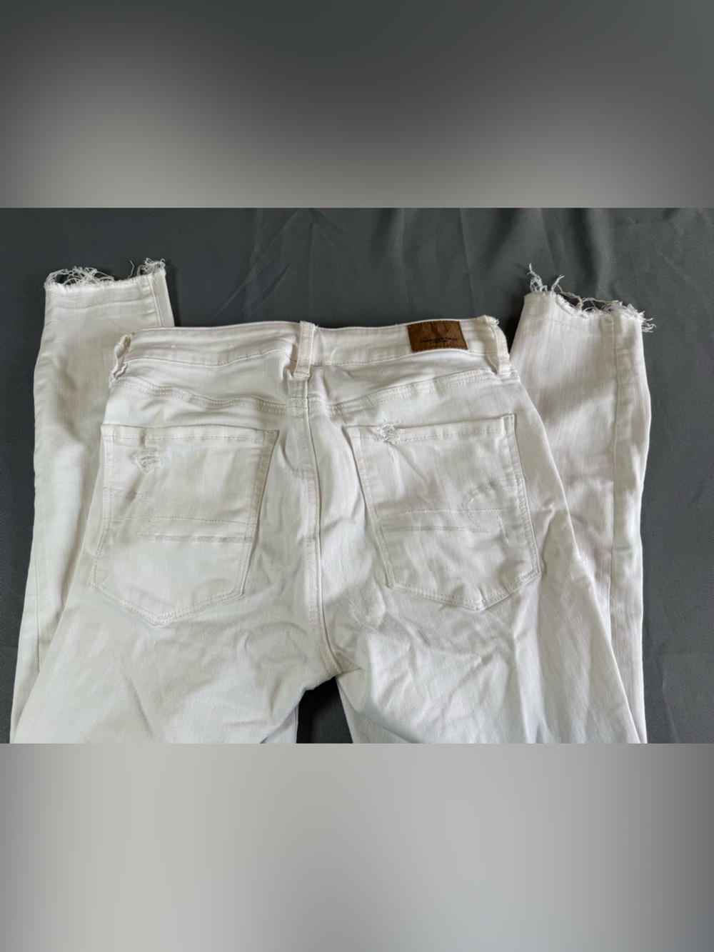American Eagle White Distressed Jegging Crop Jeans Women’s Size 6 Stretch Raw - Picture 12 of 12